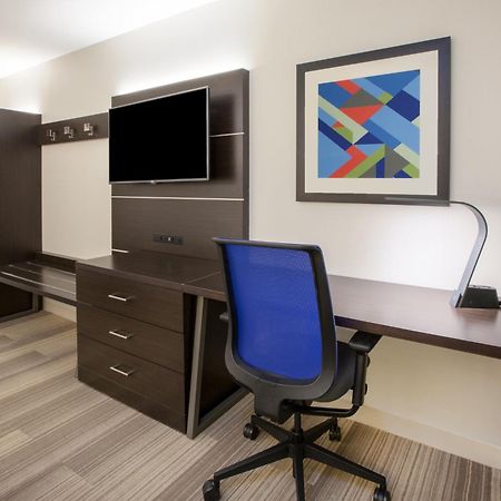 Holiday Inn Express - Oak Grove By Ihg Exterior photo